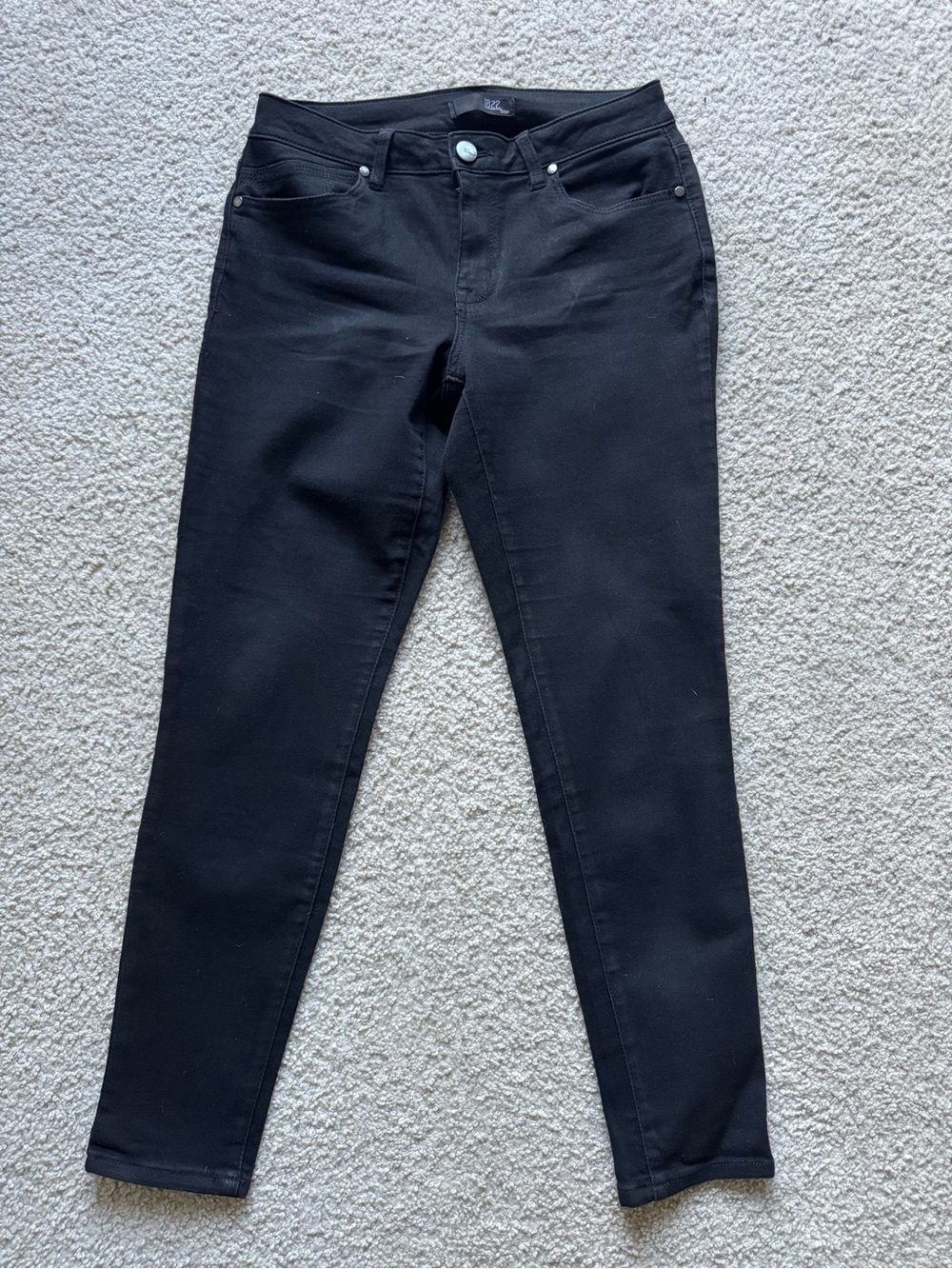 1822 Denim Women's Black Skinny Jeans